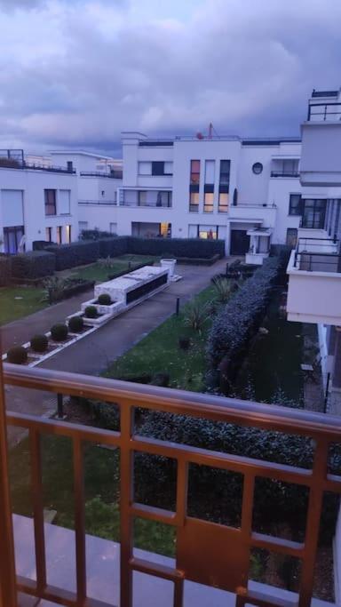 Lotus- 4 Min De Walt Disney-Arrivee Autonome-Parking Et Wifi Gratuit-Proche De Toutes Commodites 5Min De La Vallee Village 쉐시 외부 사진